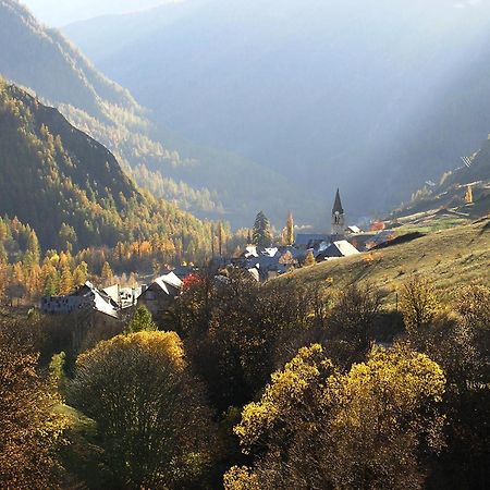 Studio Barcelonnette Ubaye, Provence Enchastrayes ภายนอก รูปภาพ