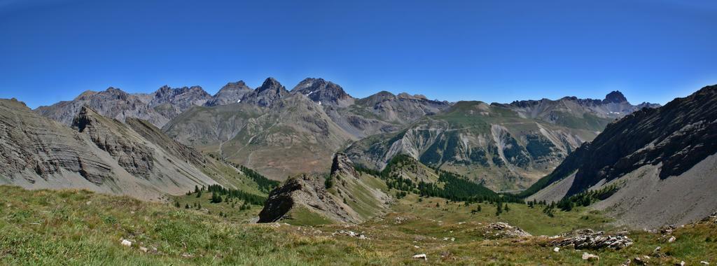 Studio Barcelonnette Ubaye, Provence Enchastrayes ภายนอก รูปภาพ